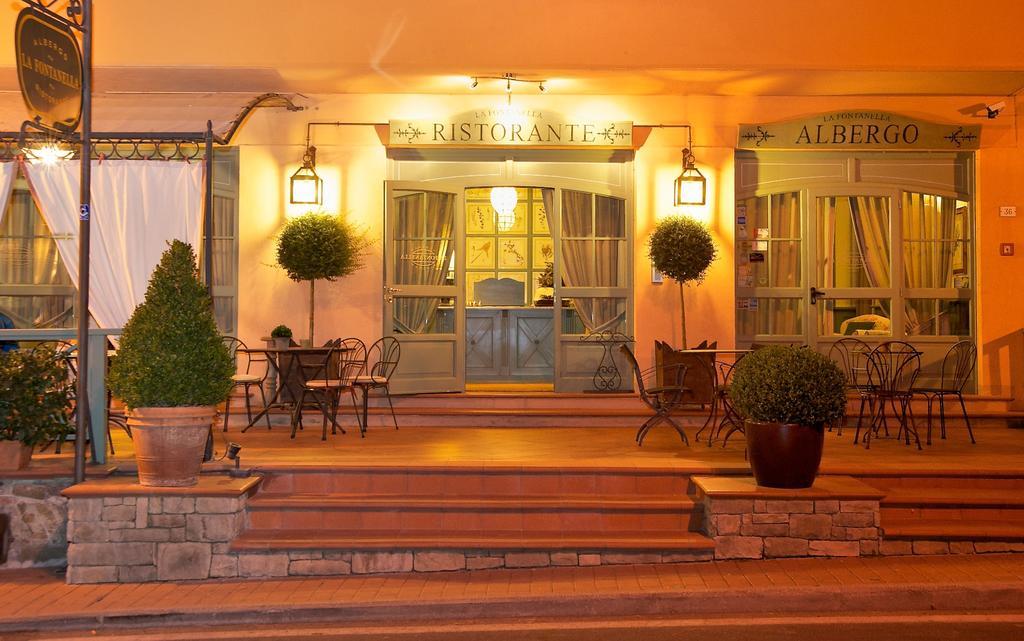 Albergo La Fontanella Сан Кашано дей Бани Екстериор снимка